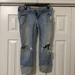 Hollister cropped denim pants